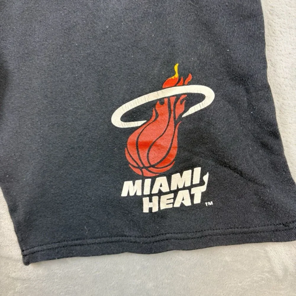 Vintage Bike Miami Heat Sweat Shorts Mens Large Black NBA Spell Out Logo USA